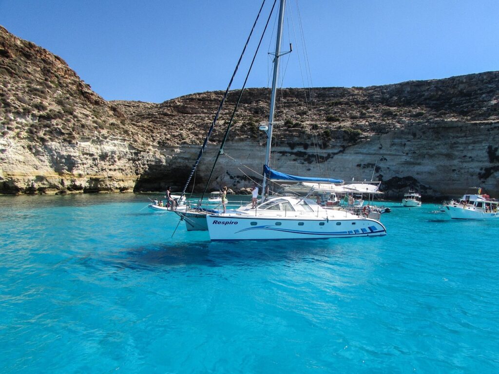 Tour in nave pirata a Lampedusa, fonte foto Pixabay